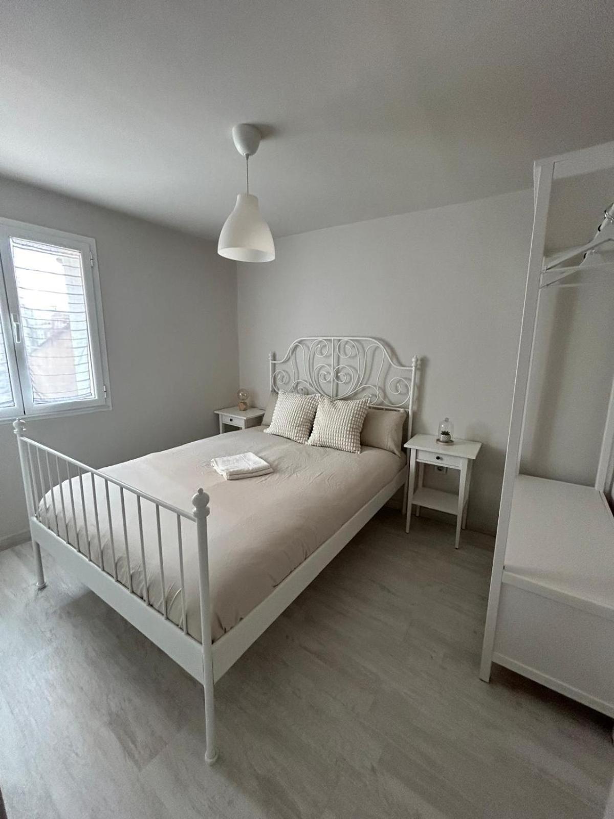 Apartamento Calera Burgos Bagian luar foto
