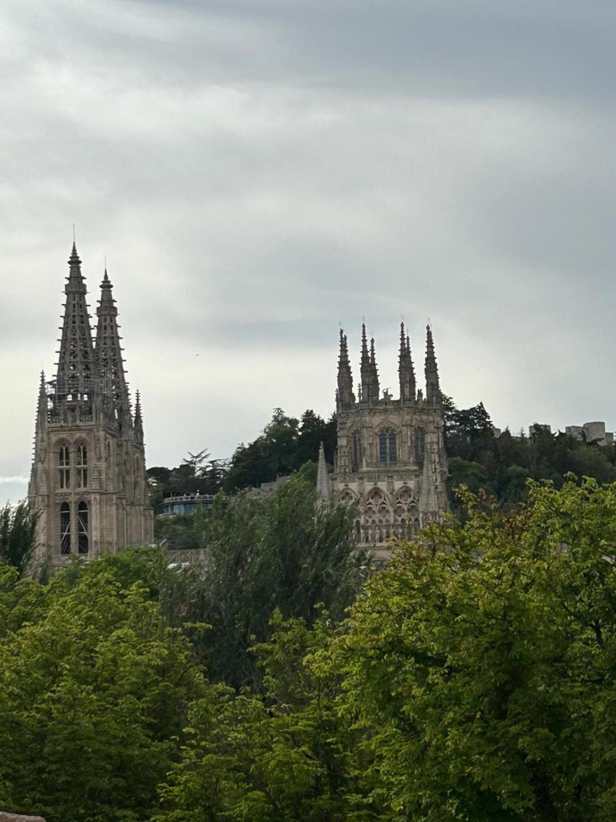 Apartamento Calera Burgos Bagian luar foto
