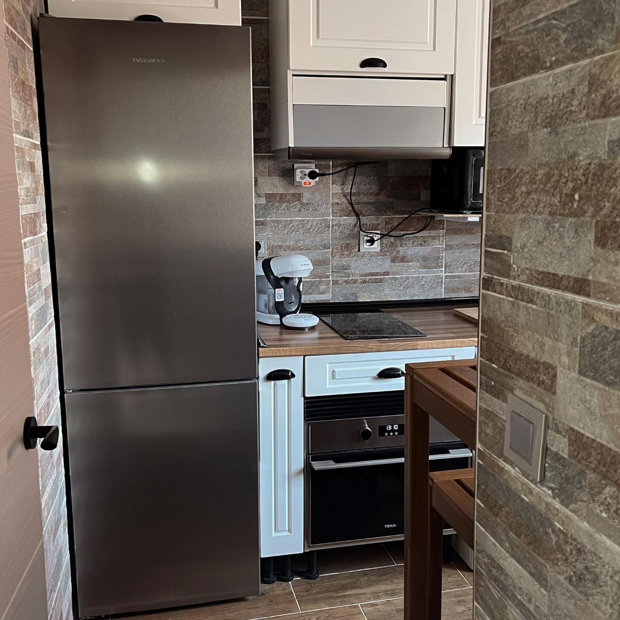 Apartamento Calera Burgos Bagian luar foto